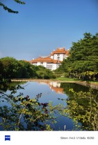 檐角藏风华，岁月静如画