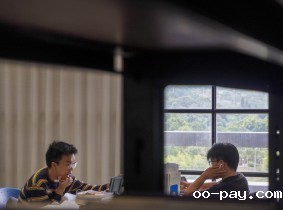 书卷之间，时光悠长