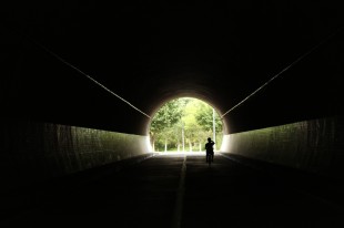 时光·隧道