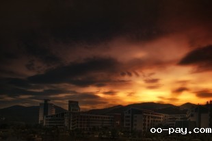 晚霞