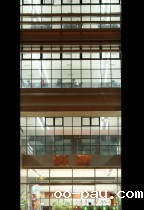 图书馆内