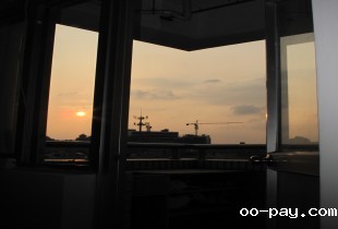 窗外