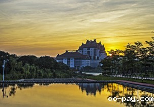 晨曦中的“嘉”