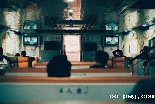 乘船