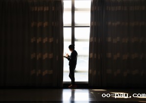 背